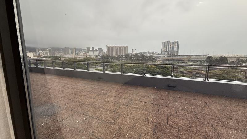 To Let commercial Property for Rent in Woodstock Western Cape